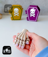 Gothic Flexi Articulated Hand Coffin Keychain - Spooky Halloween Keyring