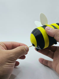Charming Bee Toothpick Dispenser - Cute Dining Table & Desk Decor