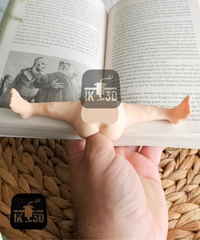 Cheeky Page Holder: Funny Hands-Book Holder for Readers