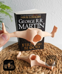 Cheeky Page Holder: Funny Hands-Book Holder for Readers