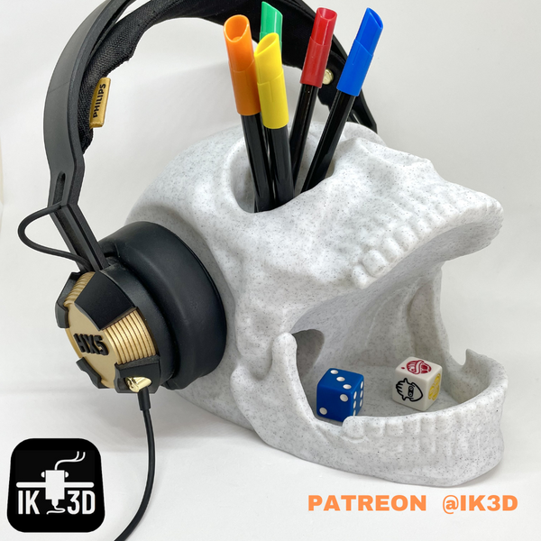 Dark Skull Headset & Gaming Controller Stand | Pen Holder Desk Organizer