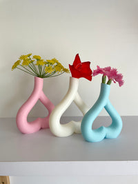 Minimalist Heart Vase for Fresh & Dried Flowers | Romantic Home Decor