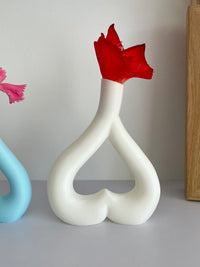 Minimalist Heart Vase for Fresh & Dried Flowers | Romantic Home Decor