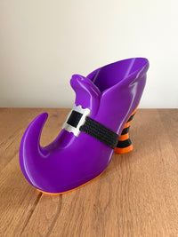 Sculpted Witch Shoe Wine Bottle Holder - Spooky Halloween Decor & Gift