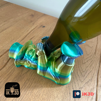 3D Printed Leprechaun Wine & Spirits Bottle Holder | St Patrick's Day Decor