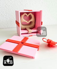 Romantic Pop-Up Heart Hands Surprise Gift Box