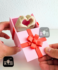 Romantic Pop-Up Heart Hands Surprise Gift Box