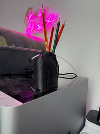 Stylish 3D Printed Suit Pen Holder – Desk Organizer for Home Office