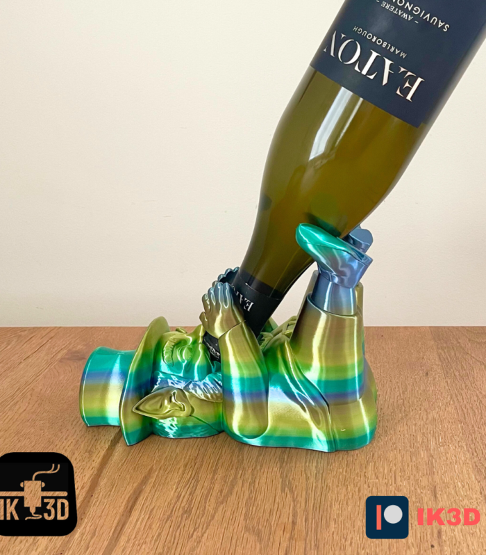3D Printed Leprechaun Wine & Spirits Bottle Holder | St Patrick's Day Decor